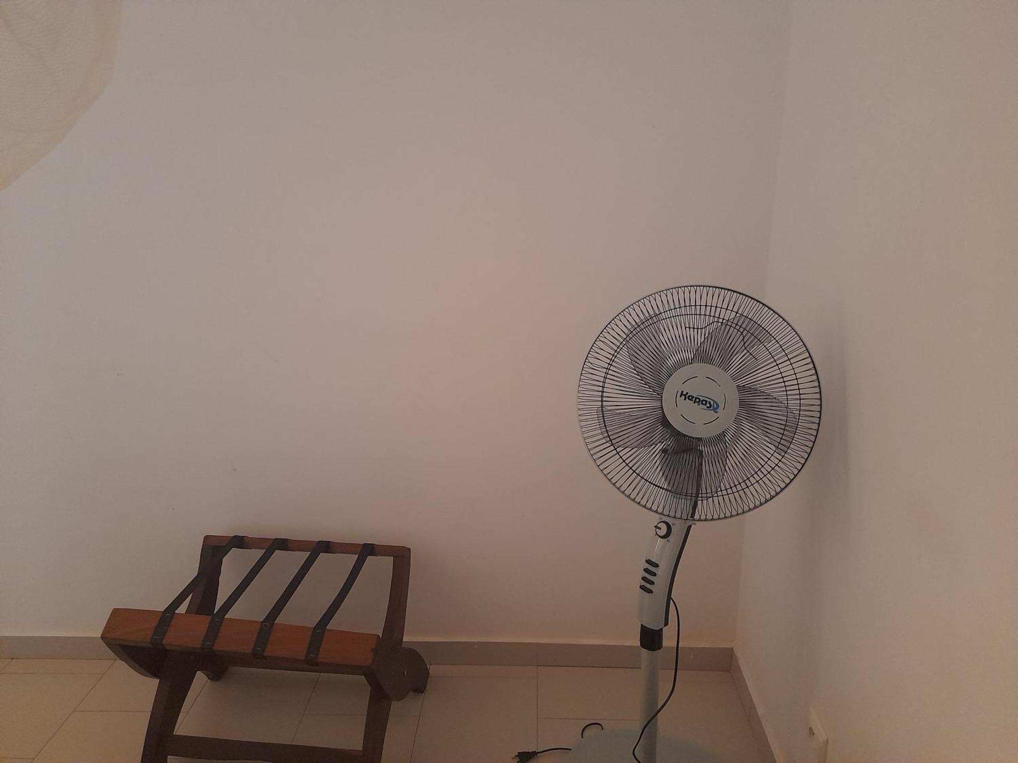 Appartement Familial Spacieux Avec Climatisation Ziguinchor Quarto foto